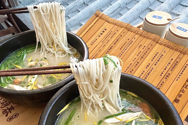 过桥米线