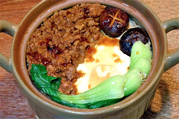 孖记煲仔饭
