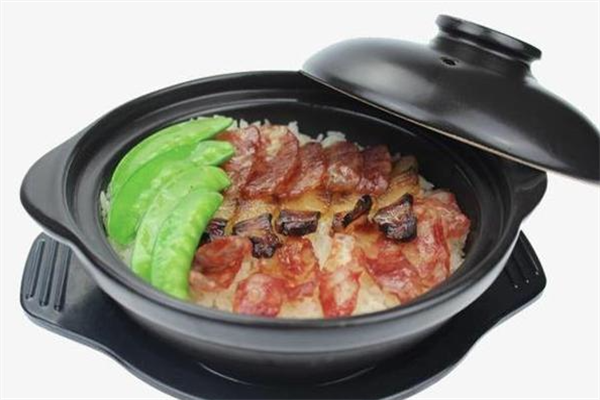 富强煲仔饭