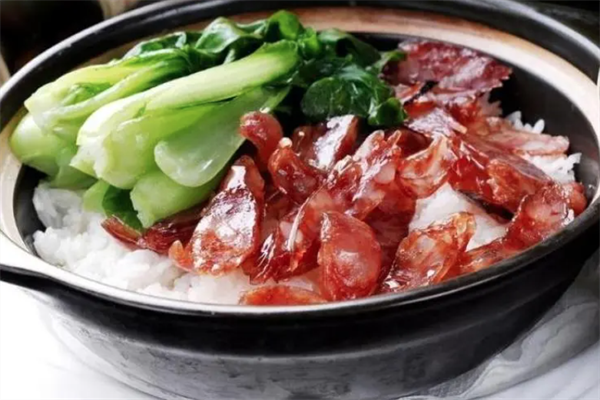 金钩煲仔饭