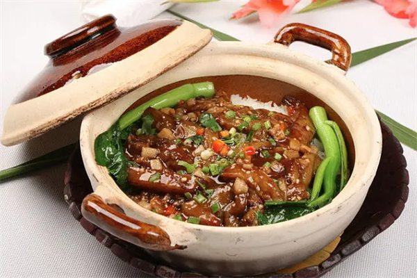 品味香煲仔饭 品味香煲仔饭