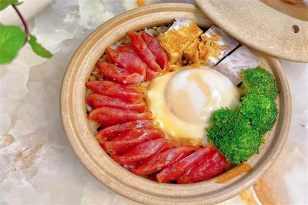 味香居煲仔饭 味香居煲仔饭
