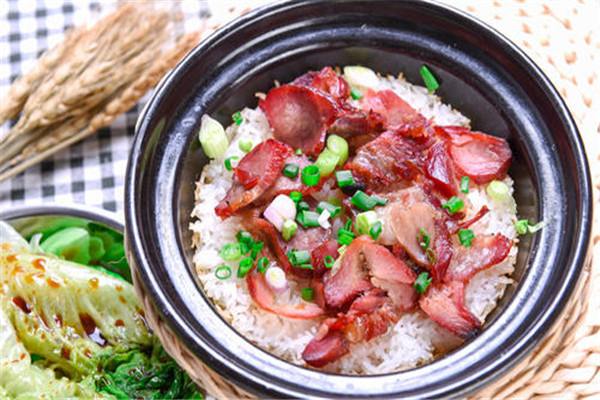 发记煲仔饭 发记煲仔饭