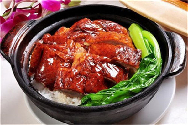 启明煲仔饭 启明煲仔饭