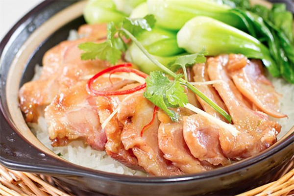 熙熙煲仔饭 熙熙煲仔饭