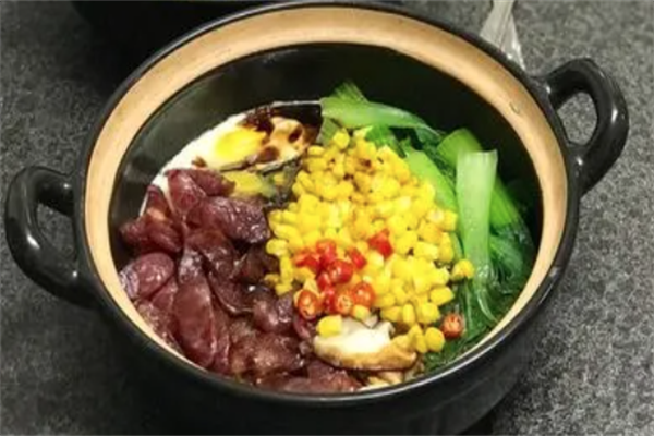 幸福轩煲仔饭