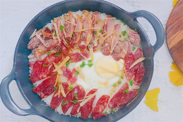 品盛品煲仔饭 品盛品煲仔饭