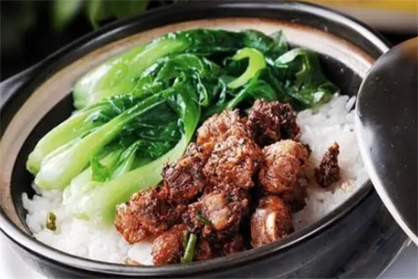 皮弟弟煲仔饭