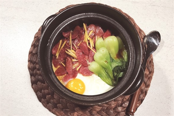田记广东煲仔饭 田记广东煲仔饭