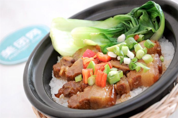 金钩煲仔饭