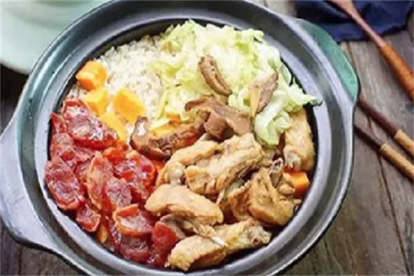 忆味轩煲仔饭
