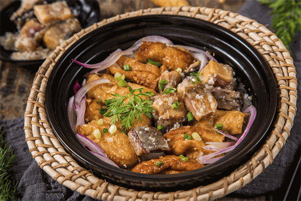 润博煲仔饭