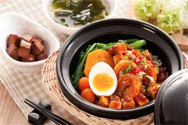 奇味香煲仔饭 奇味香煲仔饭