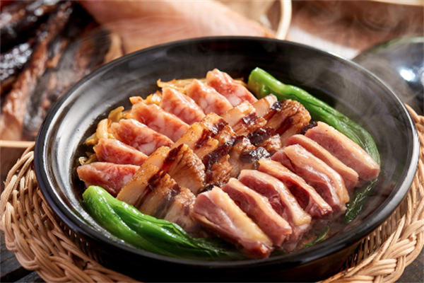 真心煲仔饭 真心煲仔饭