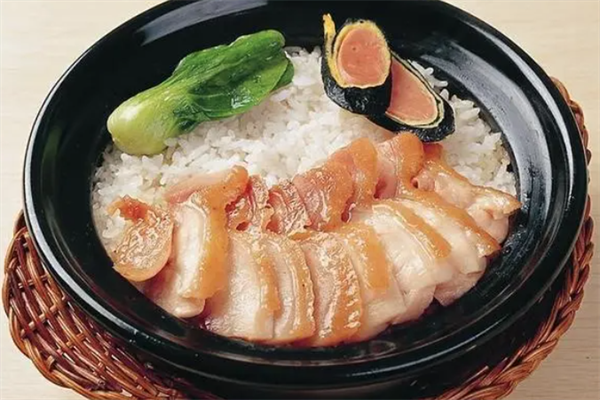 鑫泽煲仔饭