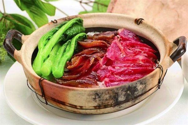 寻记港式煲仔饭 寻记港式煲仔饭