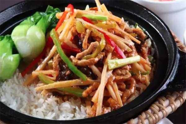 康舒煲仔饭 康舒煲仔饭