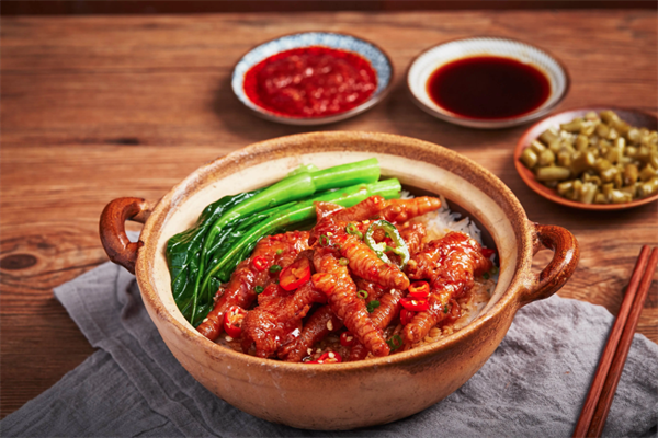 御品煲仔饭 御品煲仔饭