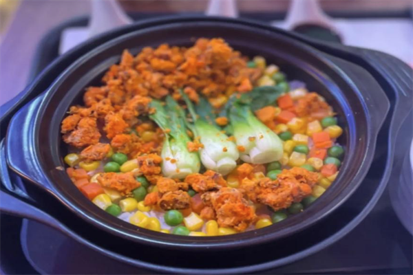 缘味煲仔饭