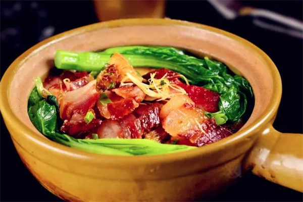 广粤煲仔饭