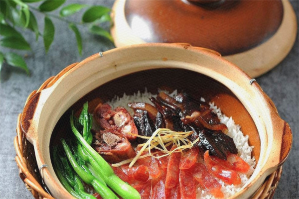 锡慈煲仔饭 锡慈煲仔饭