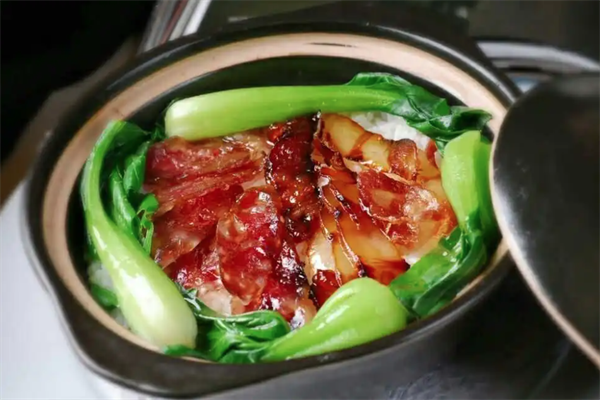 鑫泽煲仔饭