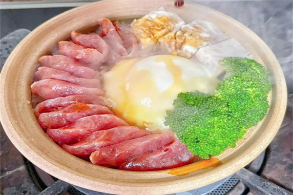 味香居煲仔饭 味香居煲仔饭