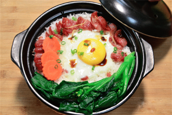 品尚意佳煲仔饭 品尚意佳煲仔饭