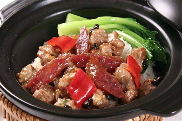 晓食煲仔饭