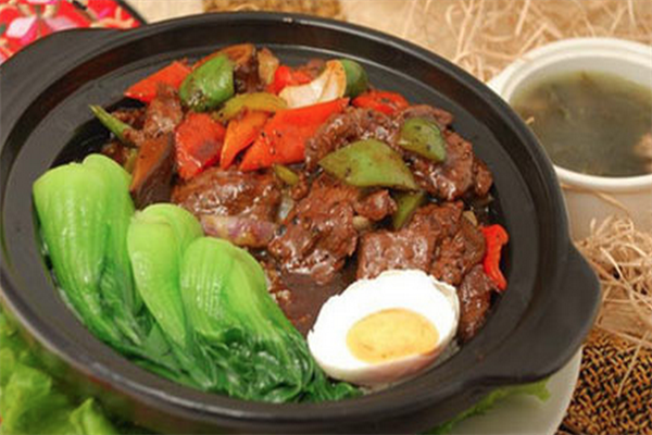 胖仔煲仔饭 胖仔煲仔饭