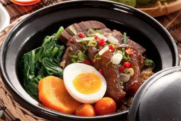 粤王广式煲仔饭