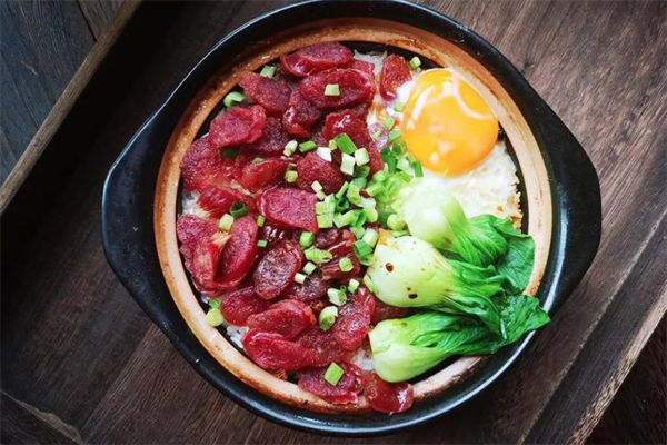 文心塘煲仔饭 文心塘煲仔饭