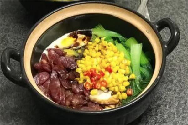 玉香煲仔饭 玉香煲仔饭