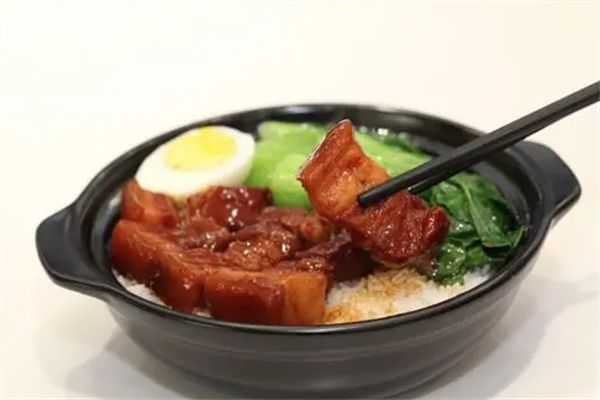 嫂妹煲仔饭
