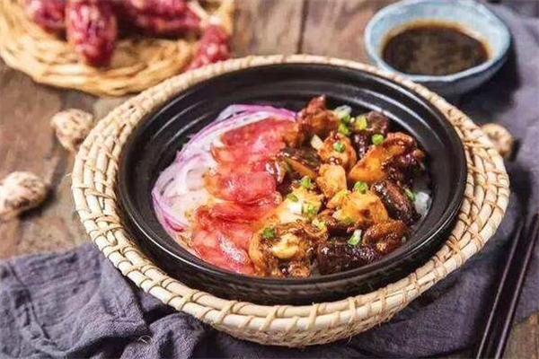 有宜家煲仔饭 有宜家煲仔饭