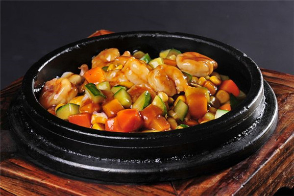 启明煲仔饭 启明煲仔饭