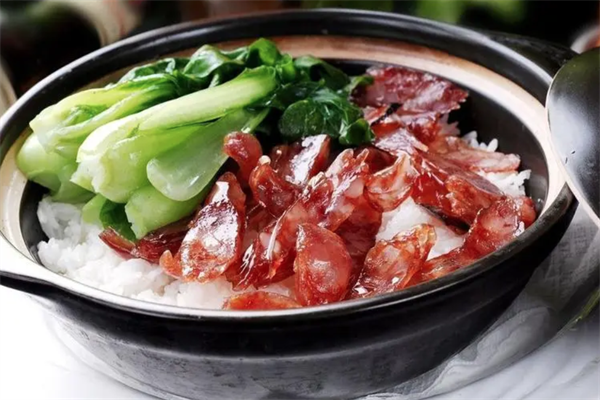 友宝乐煲仔饭 友宝乐煲仔饭