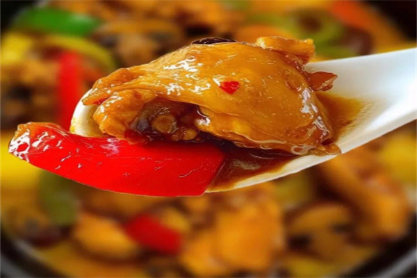 小俩口黄焖鸡米饭 小俩口黄焖鸡米饭