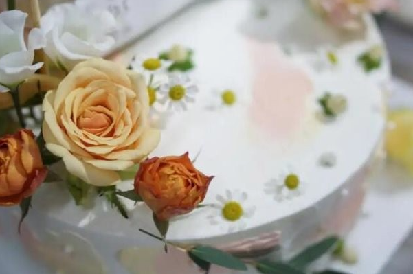 蛋糕鲜花店