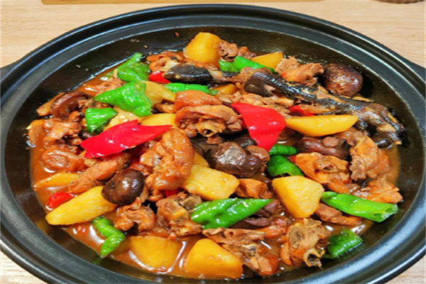 小俩口黄焖鸡米饭 小俩口黄焖鸡米饭