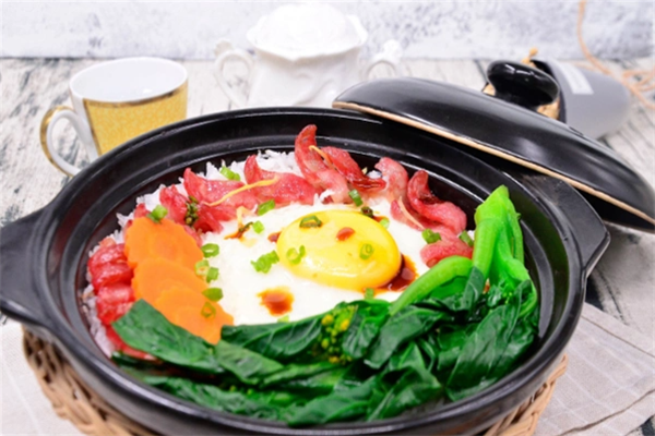 粤港煲仔饭