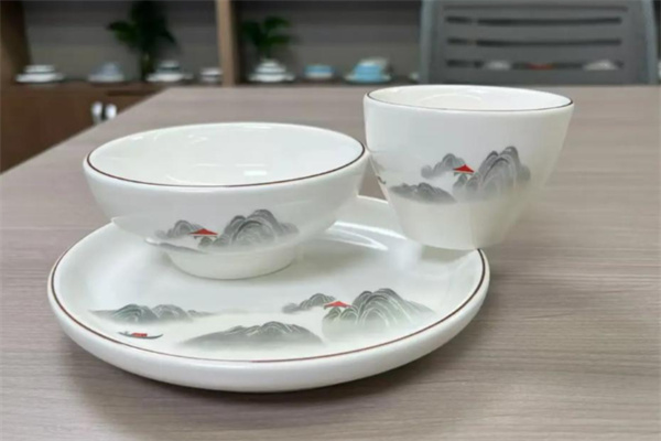 餐露洁消毒餐具