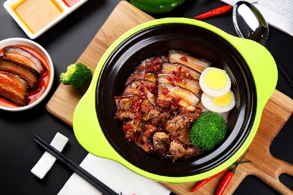 欧姐煲仔饭 欧姐煲仔饭