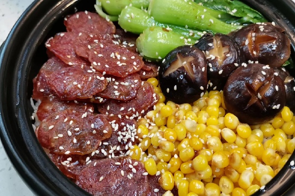 香米粒煲仔饭