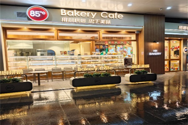 85面包店