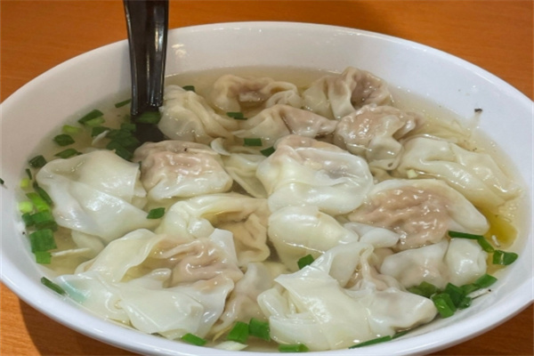 一碗馄饨