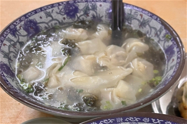 东北馄饨王