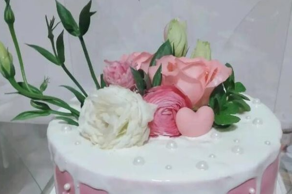 鲜花主题烘焙