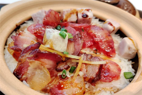 啊明煲仔饭