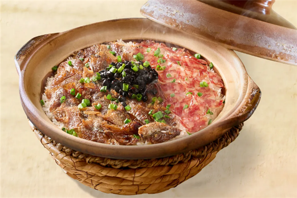 潮先生煲仔饭 潮先生煲仔饭